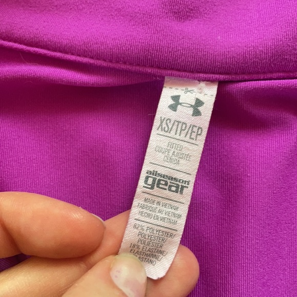 Under Armour zip up - Picture 3 of 4
